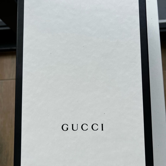 GG Canvas & Leather Espadrille comes with/original GUCCI BOX - Picture 6 of 7